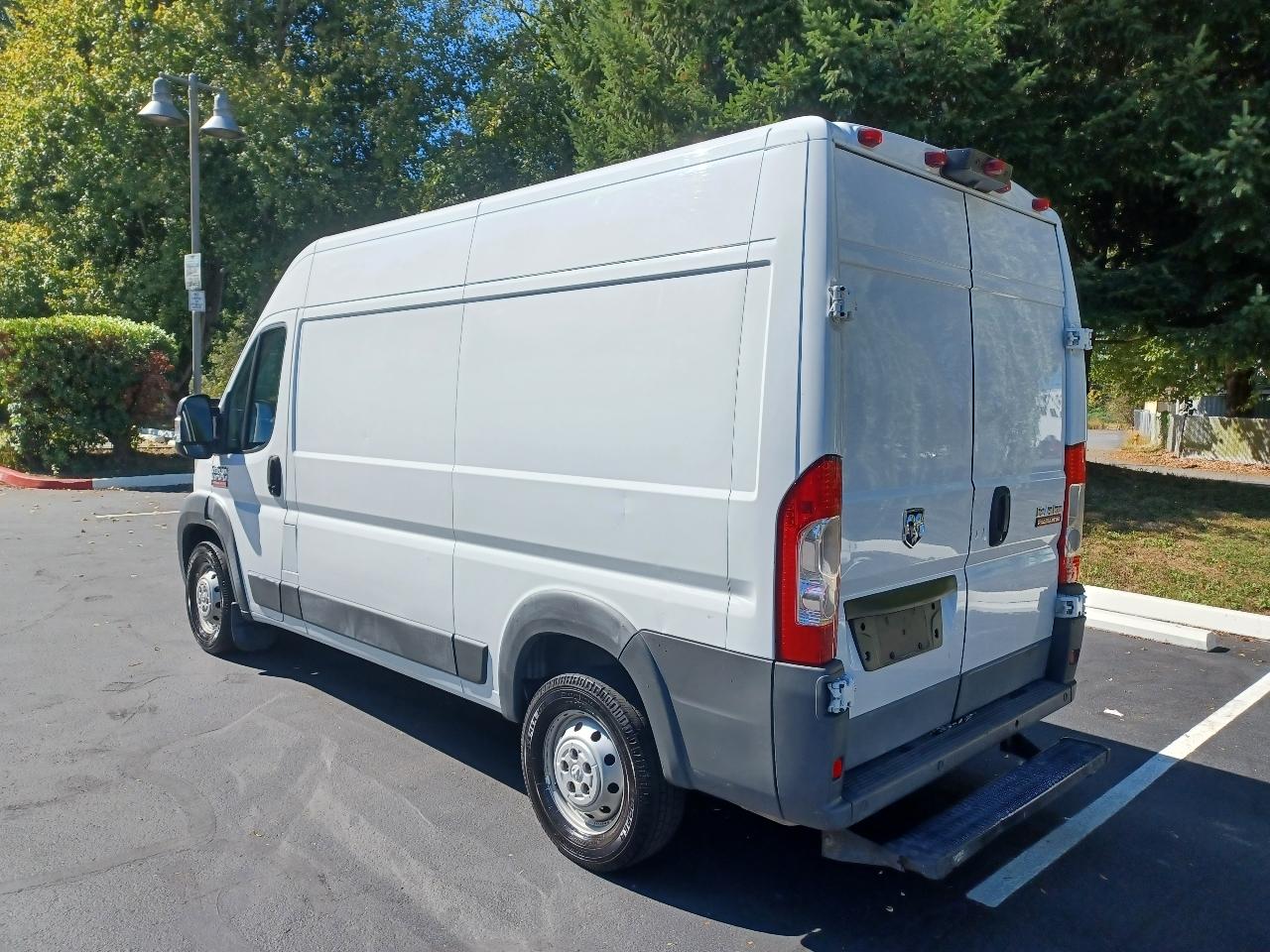RAM Promaster 1500 High Roof Tradesman 136-in. WB 2015