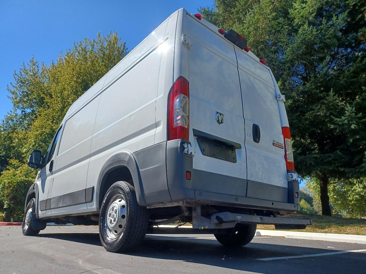 RAM Promaster 1500 High Roof Tradesman 136-in. WB 2015