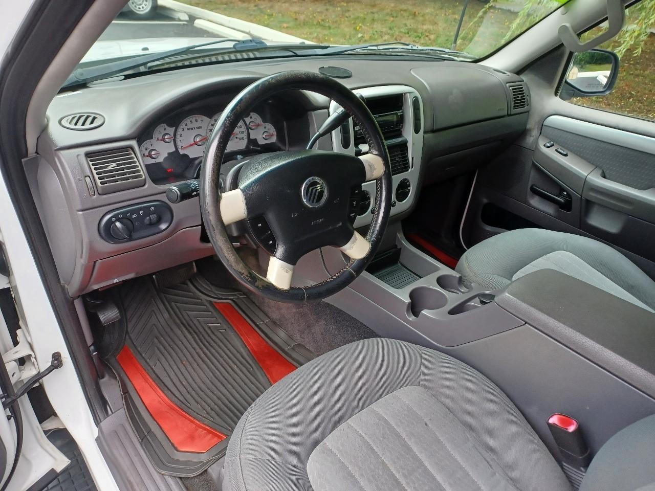 Mercury Mountaineer AWD 2002