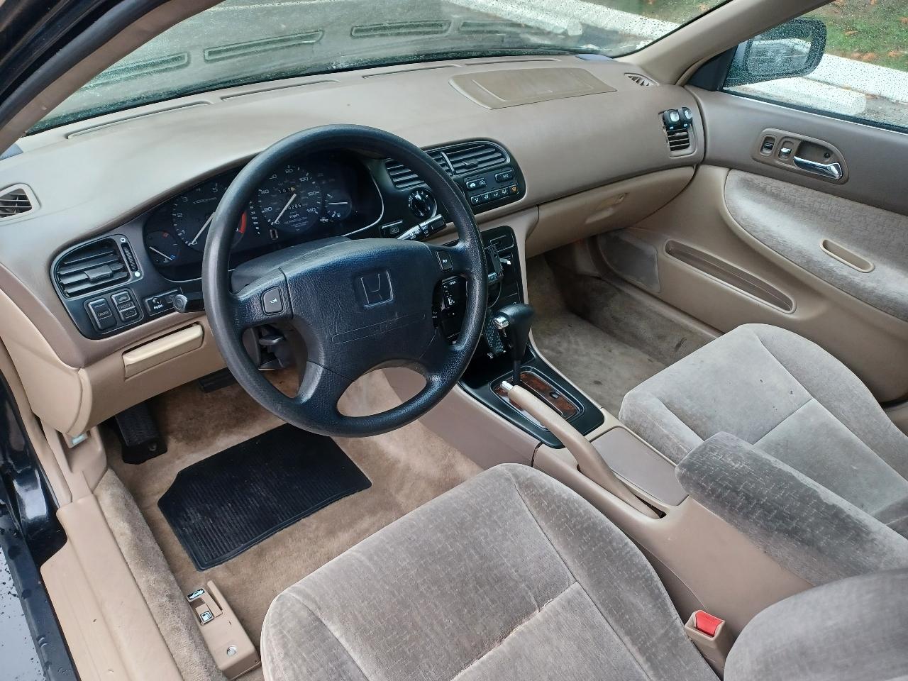 Honda Accord EX V6 sedan 1997