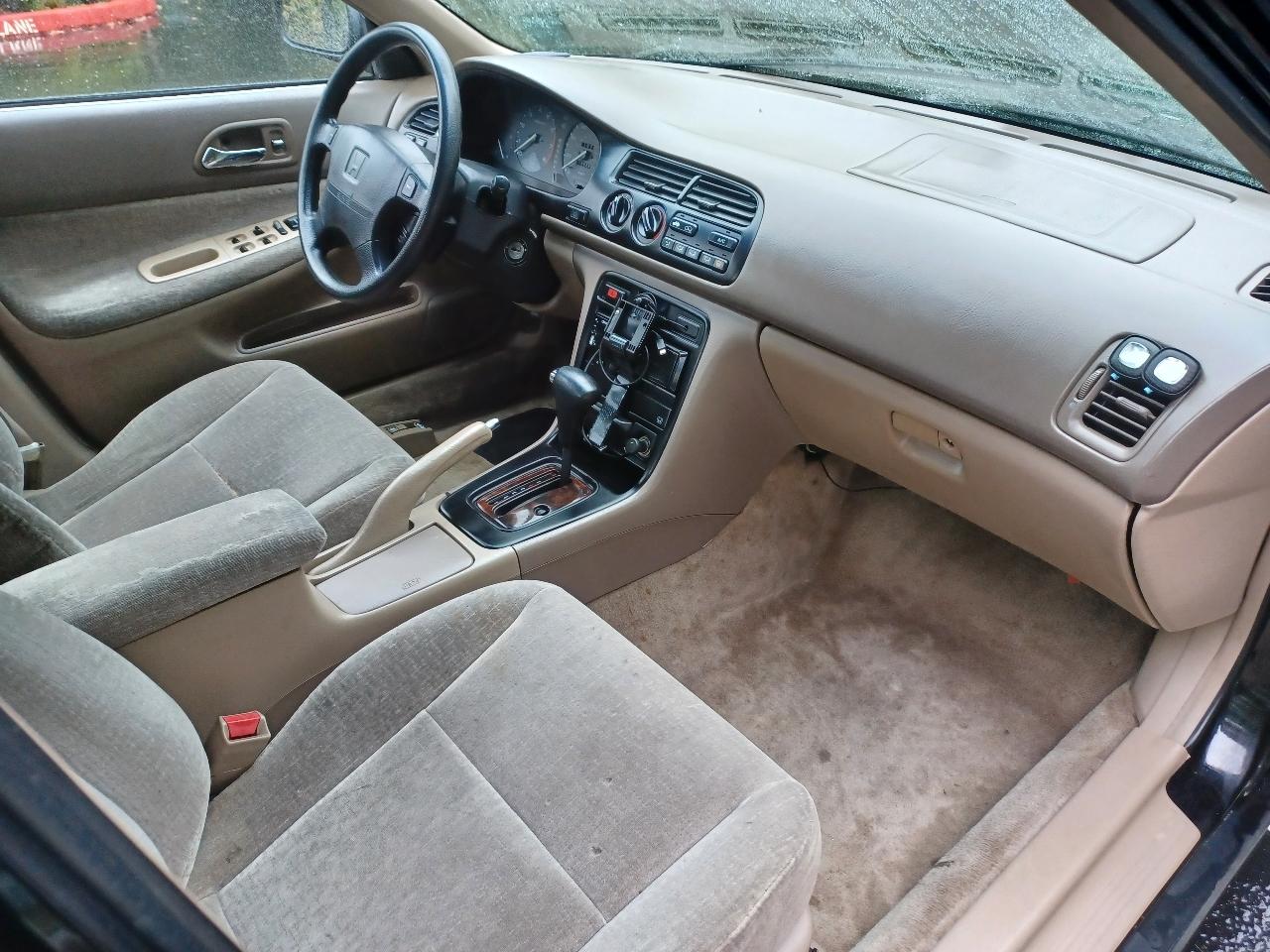 Honda Accord EX V6 sedan 1997