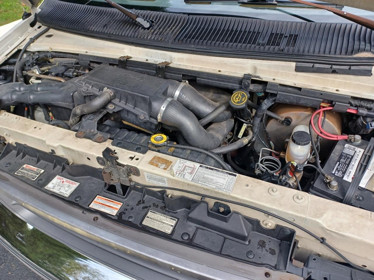 Ford Club Wagon XL Super 1996