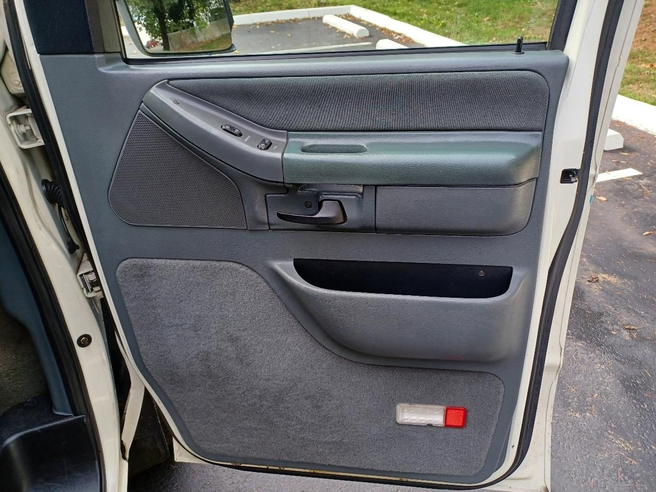 Ford Club Wagon XL Super 1996