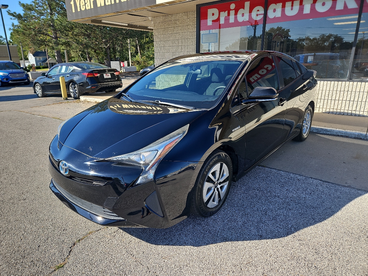 Toyota Prius Three 2016 Toyota Prius Three 2016