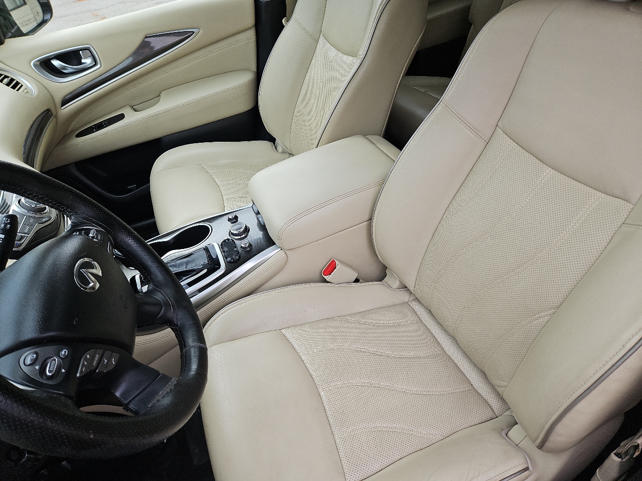 Infiniti QX60 Base AWD 2017 Infiniti QX60 Base AWD 2017