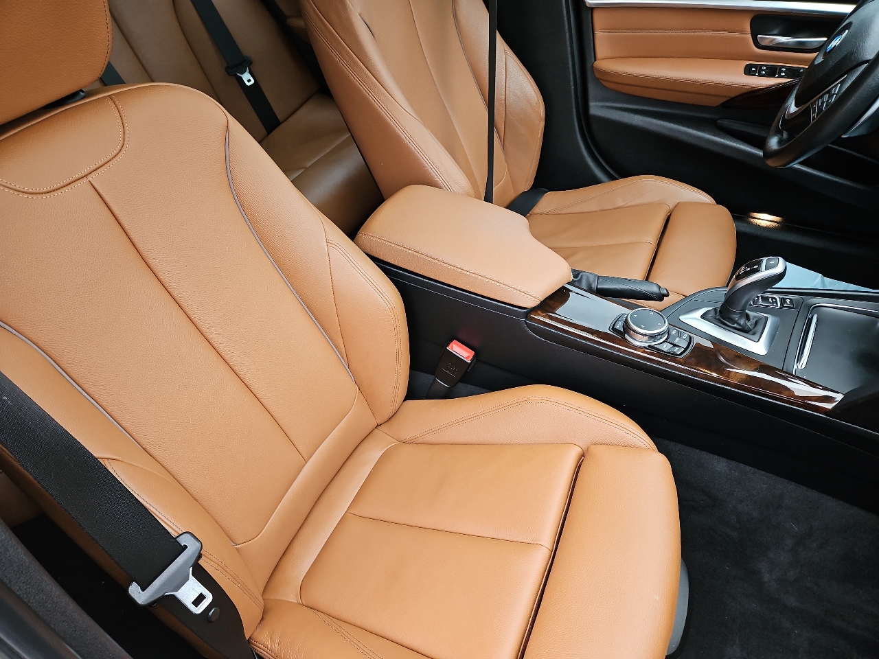 BMW 3-Series 330i xDrive SULEV Sedan 2017 BMW 3-Series 330i xDrive SULEV Sedan 2017