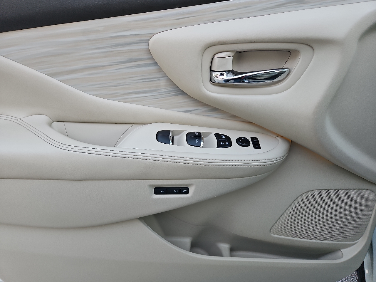 Nissan Murano Platinum AWD 2016