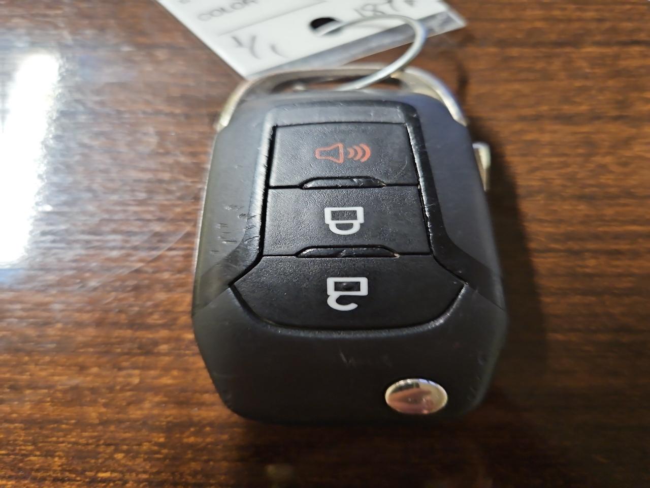 Ford F-150 XL SuperCrew 5.5-ft. Bed 4WD 2015