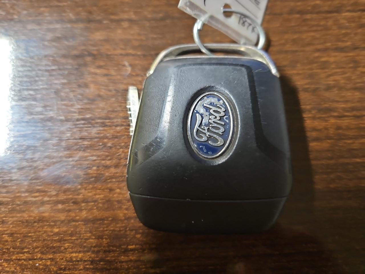 Ford F-150 XL SuperCrew 5.5-ft. Bed 4WD 2015