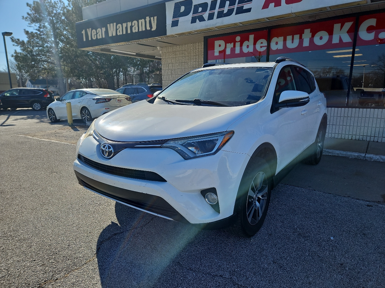Toyota RAV4 XLE AWD 2016