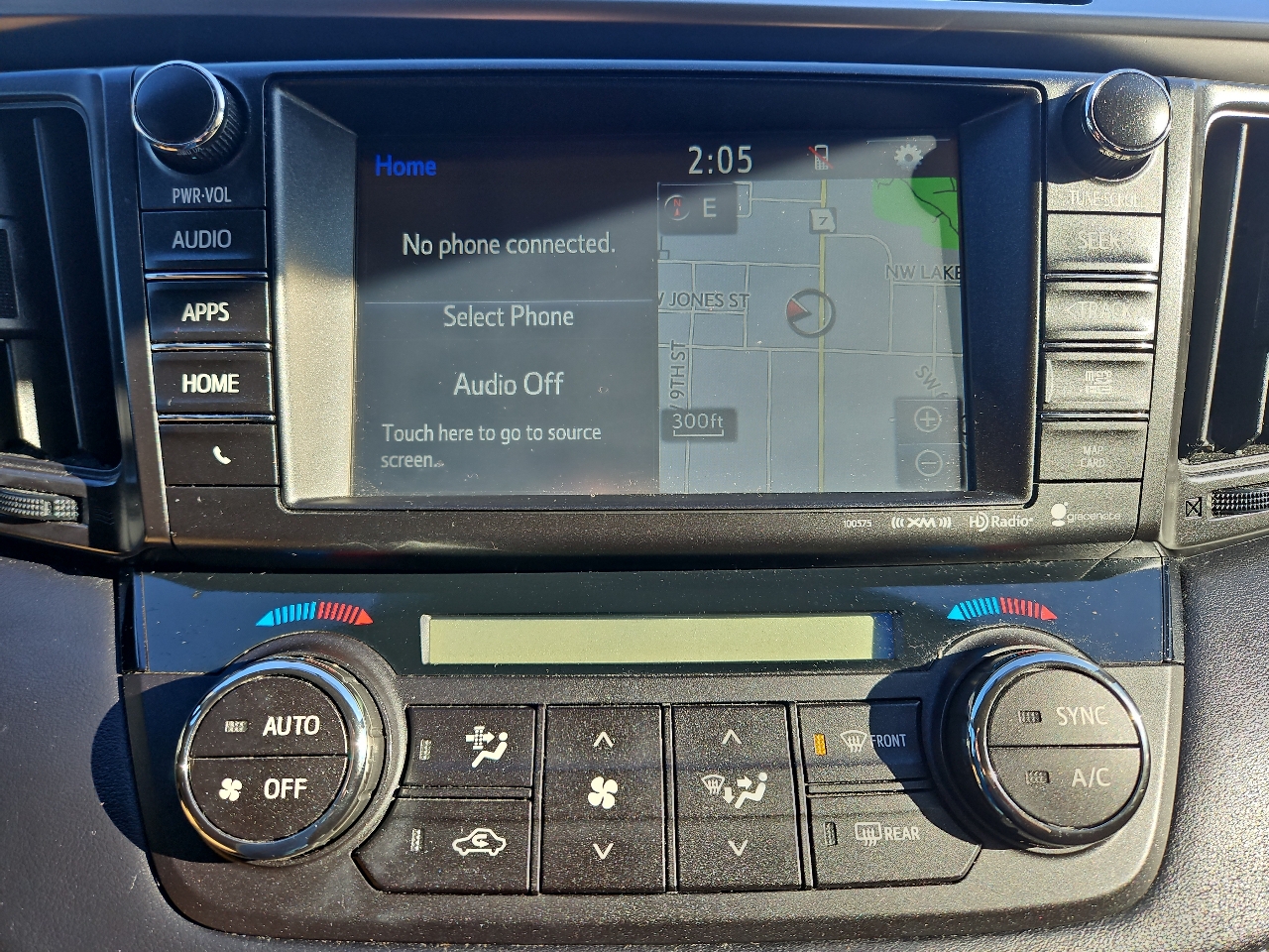 Toyota RAV4 XLE AWD 2016