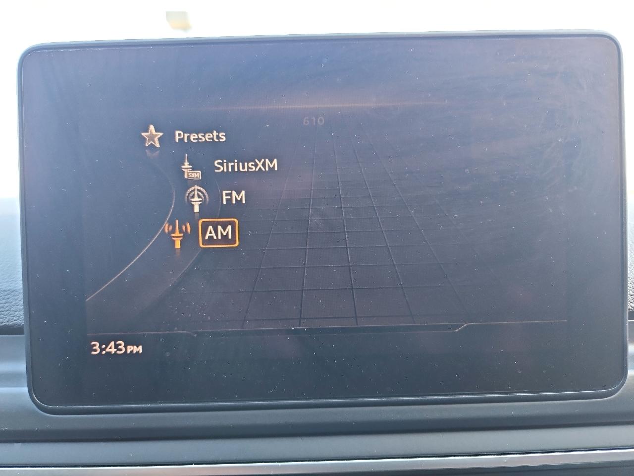 Audi A4 2.0T Premium Sedan 2017