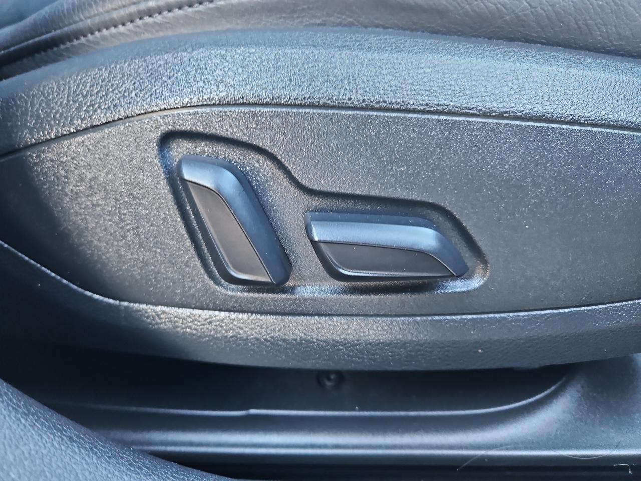 Audi A4 2.0T Premium Sedan 2017