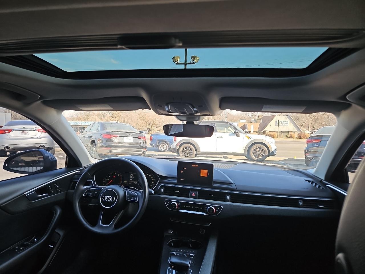 Audi A4 2.0T Premium Sedan 2017