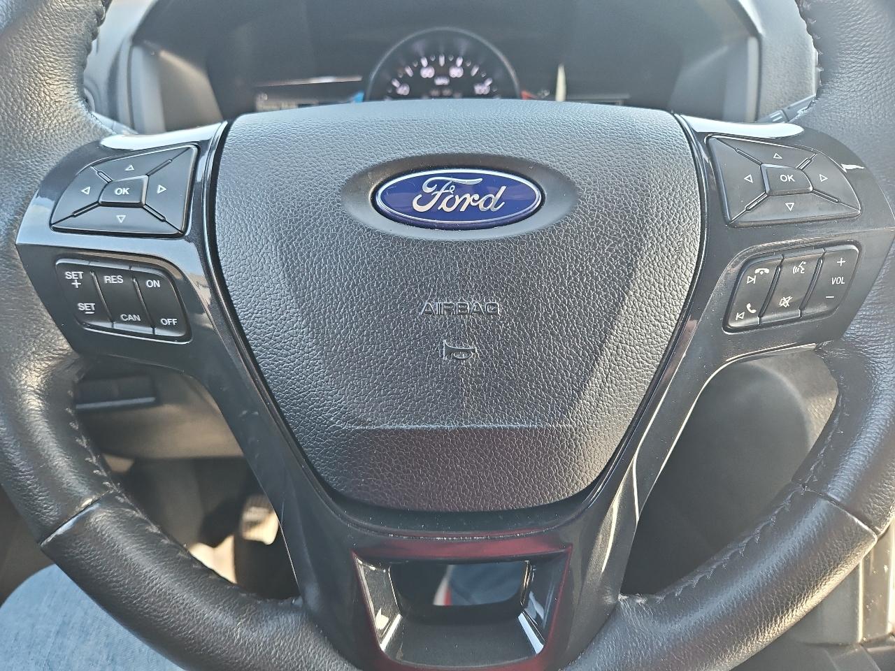 Ford Explorer XLT 4WD 2018