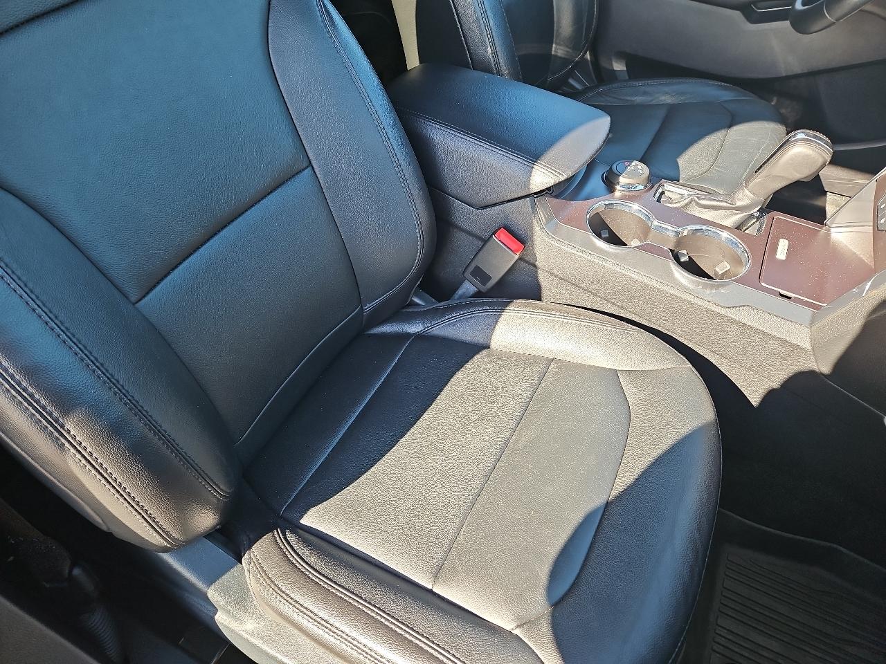 Ford Explorer XLT 4WD 2018