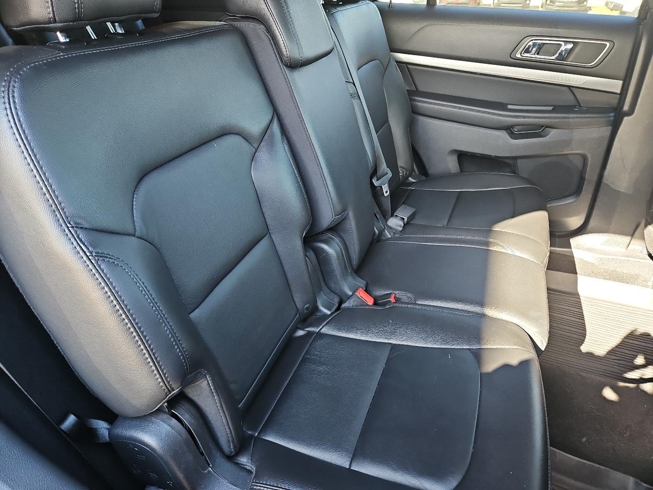 Ford Explorer XLT 4WD 2018