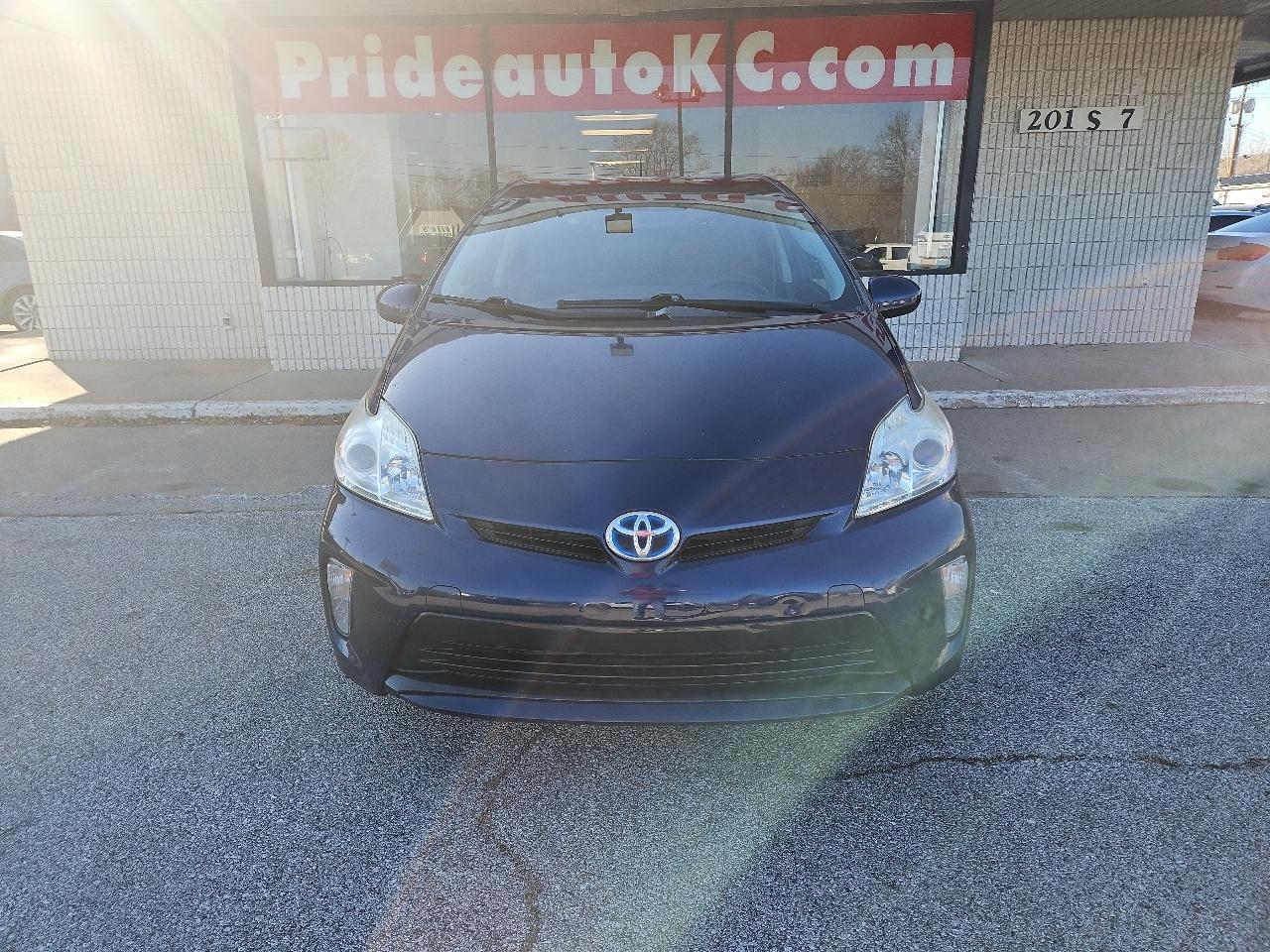 Toyota Prius Four 2015