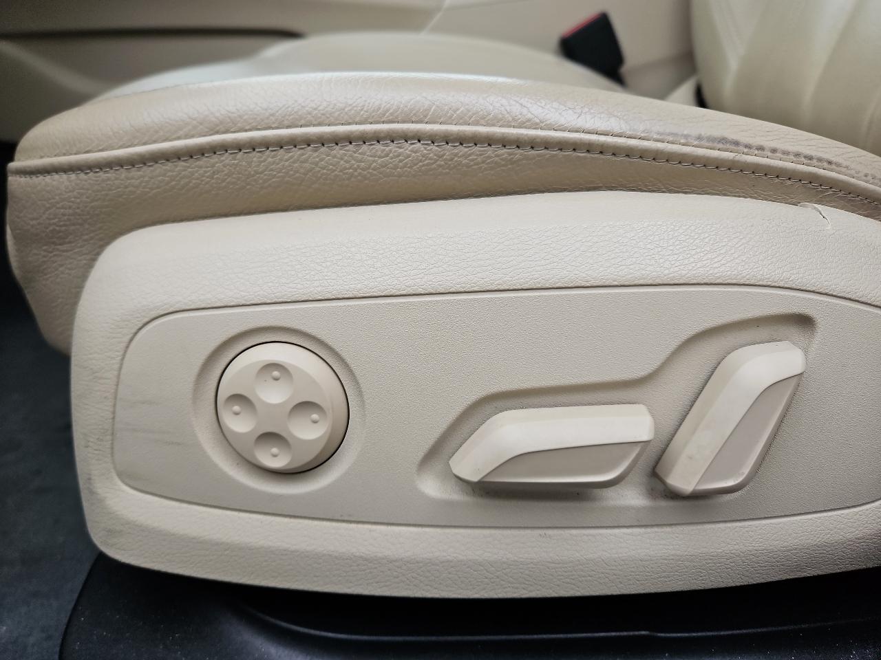 Audi A4 2.0T Premium Sedan 2018