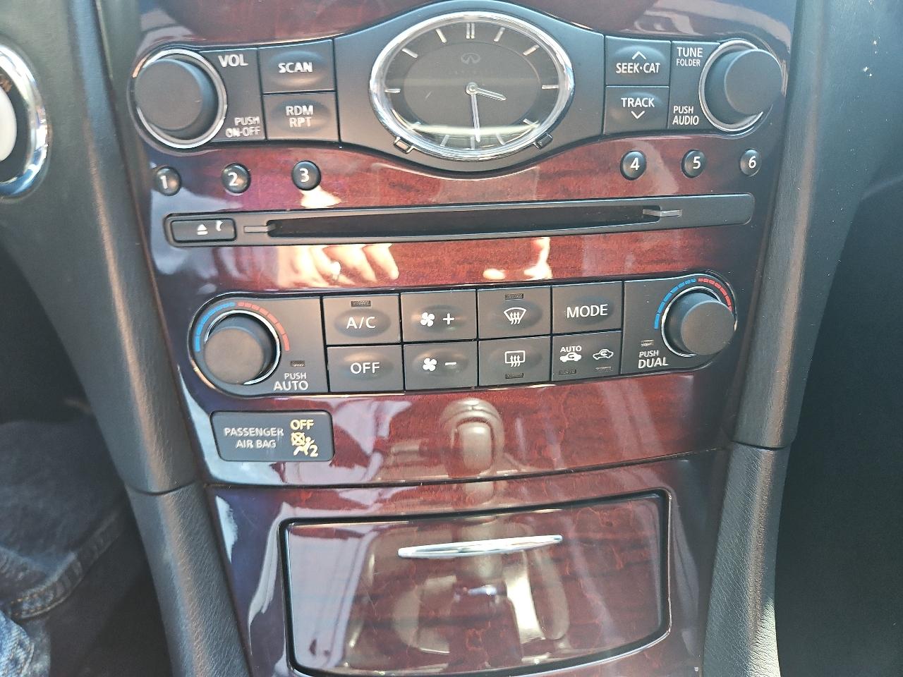 Infiniti QX50 Base AWD 2017