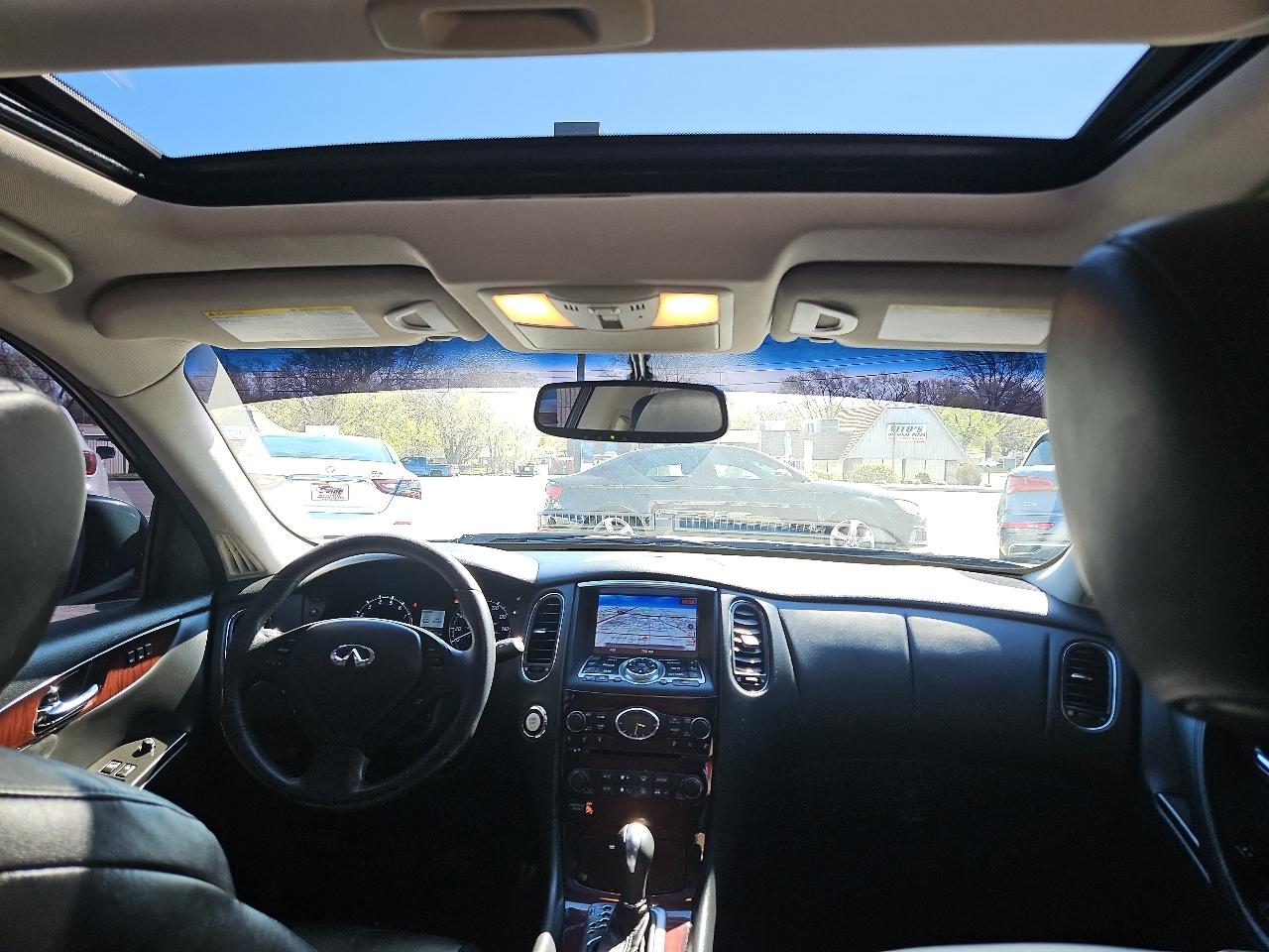 Infiniti QX50 Base AWD 2017