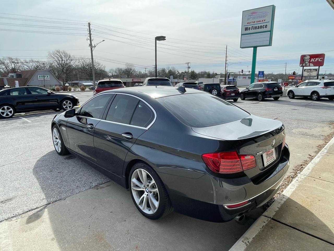 BMW 5-Series 535i xDrive 2016