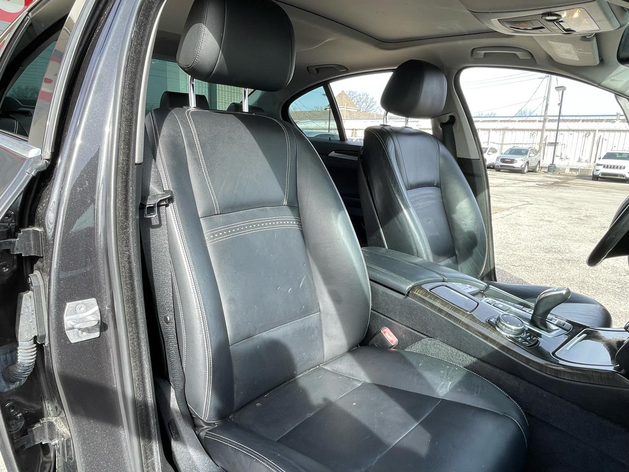 BMW 5-Series 535i xDrive 2016