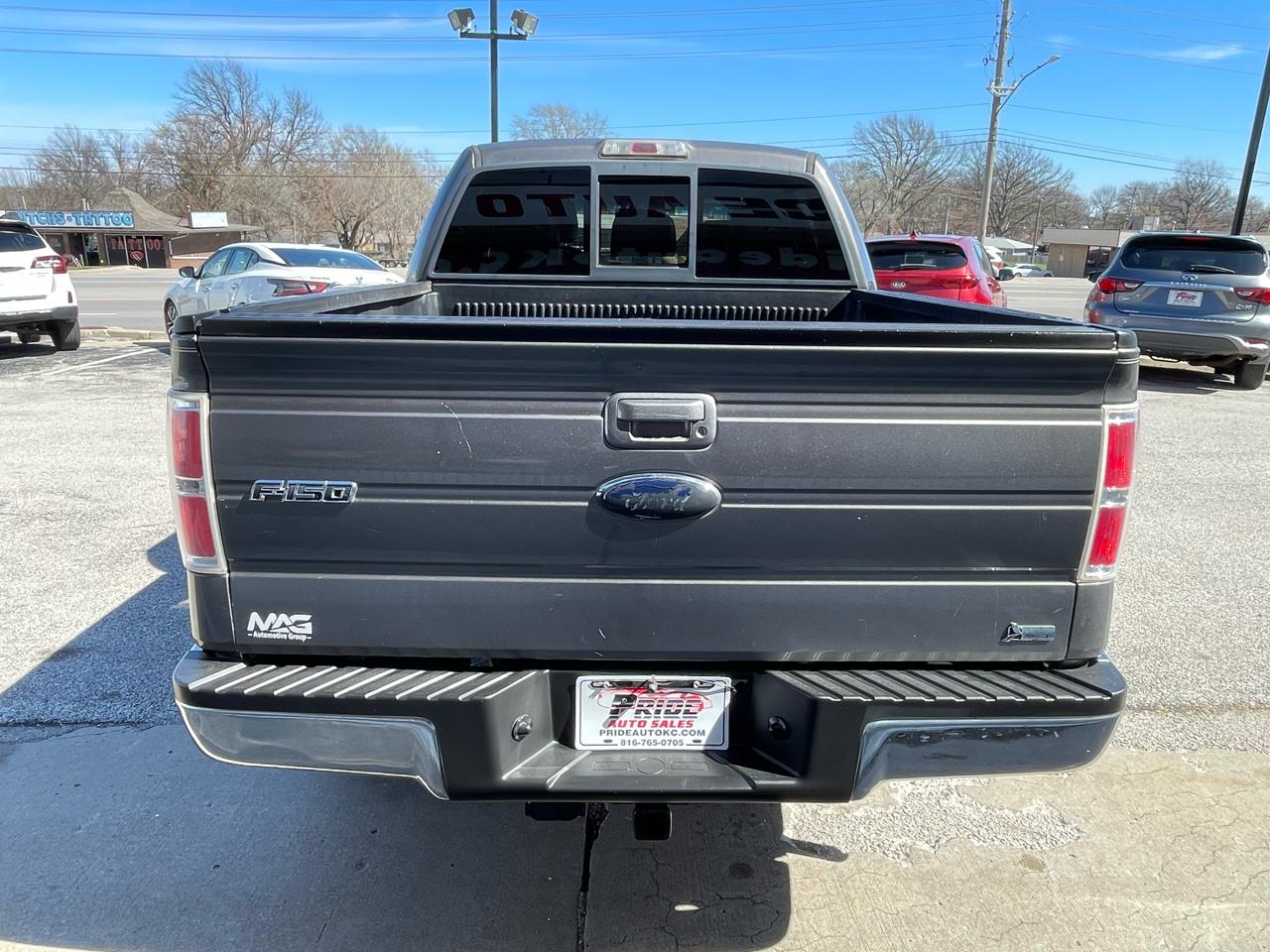 Ford F-150 Lariat SuperCrew 5.5-ft. Bed 4WD 2011