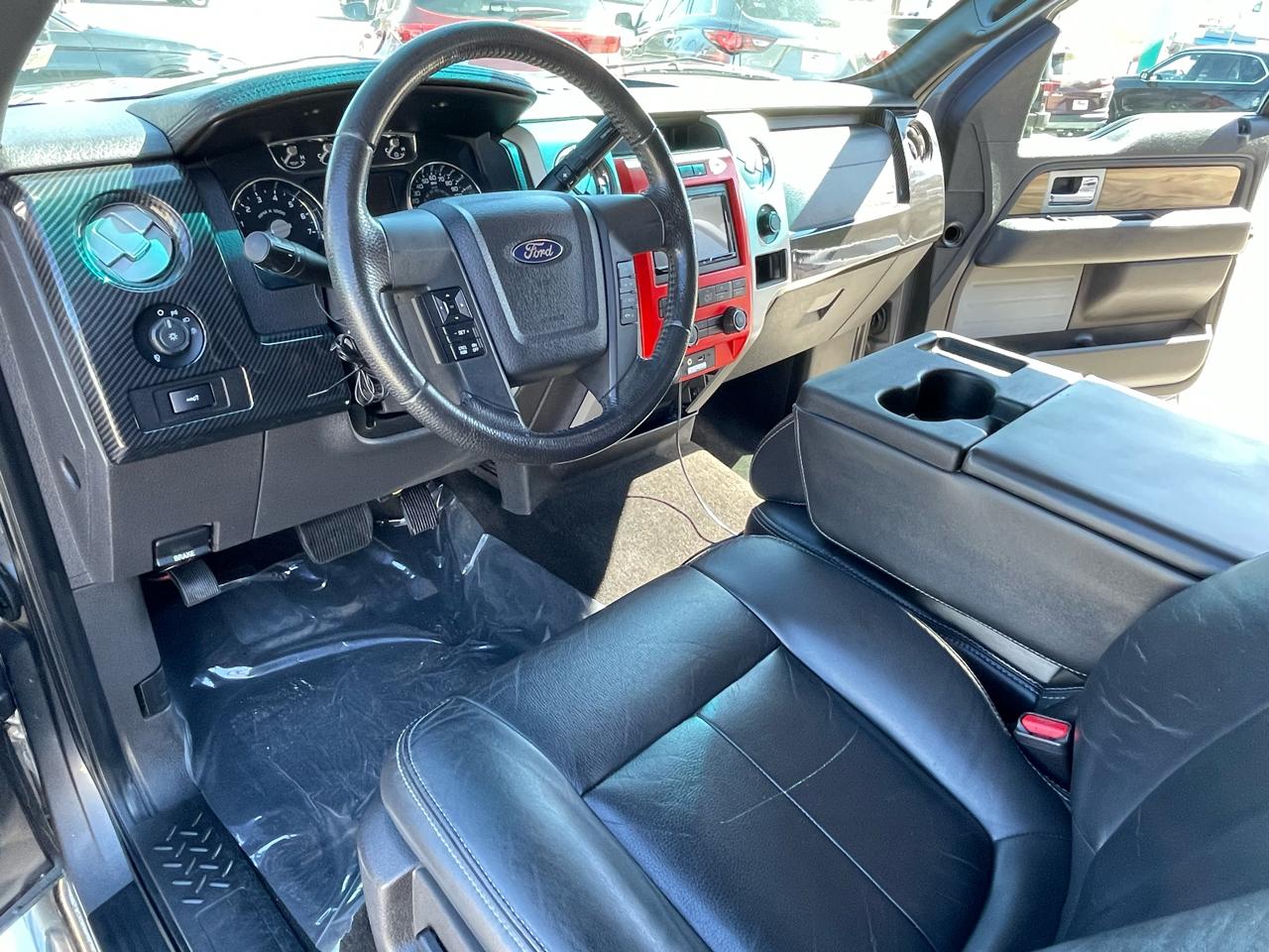 Ford F-150 Lariat SuperCrew 5.5-ft. Bed 4WD 2011