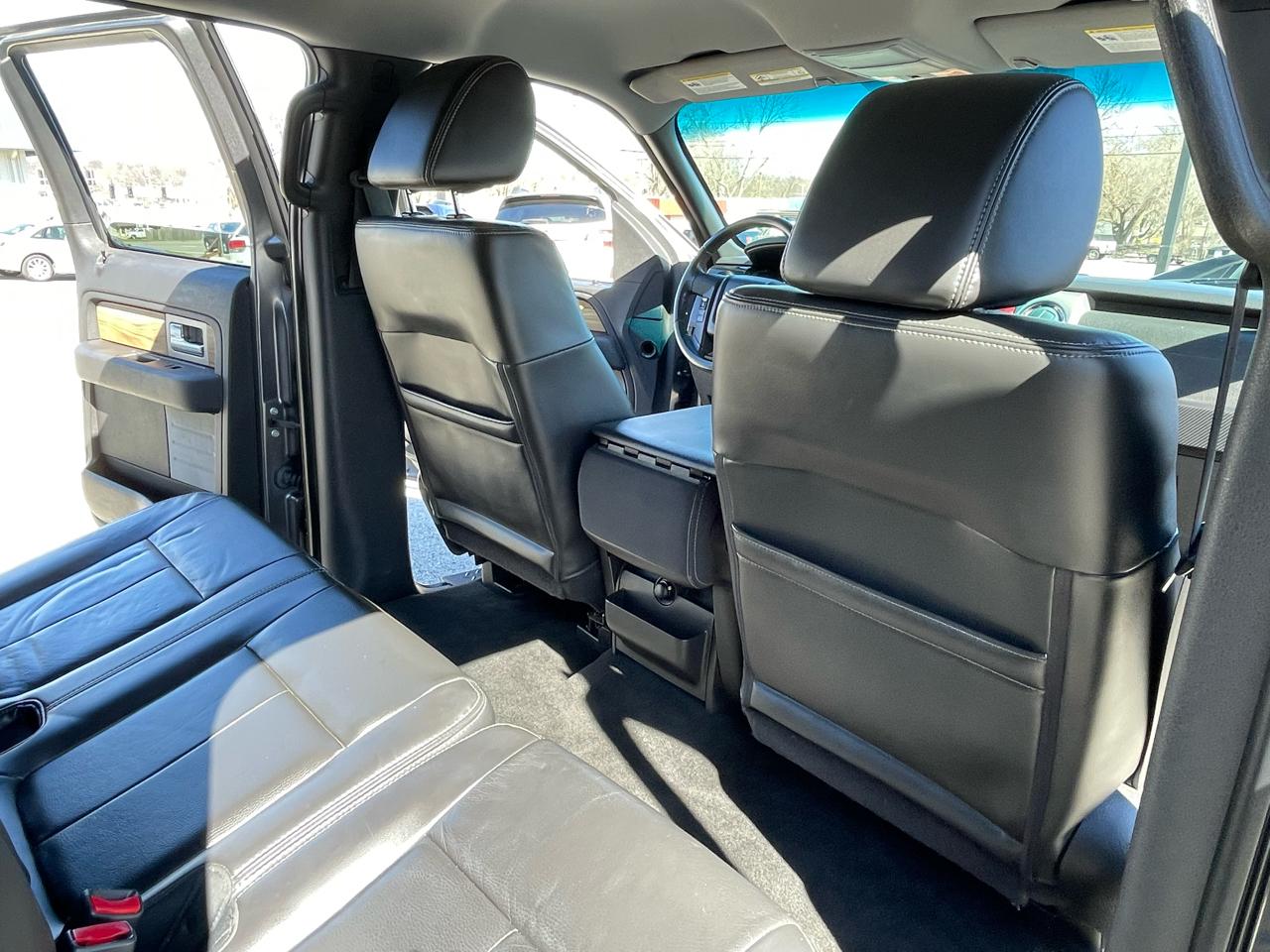 Ford F-150 Lariat SuperCrew 5.5-ft. Bed 4WD 2011