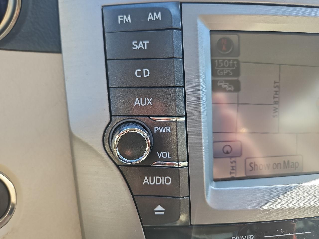 Toyota Avalon Limited 2011