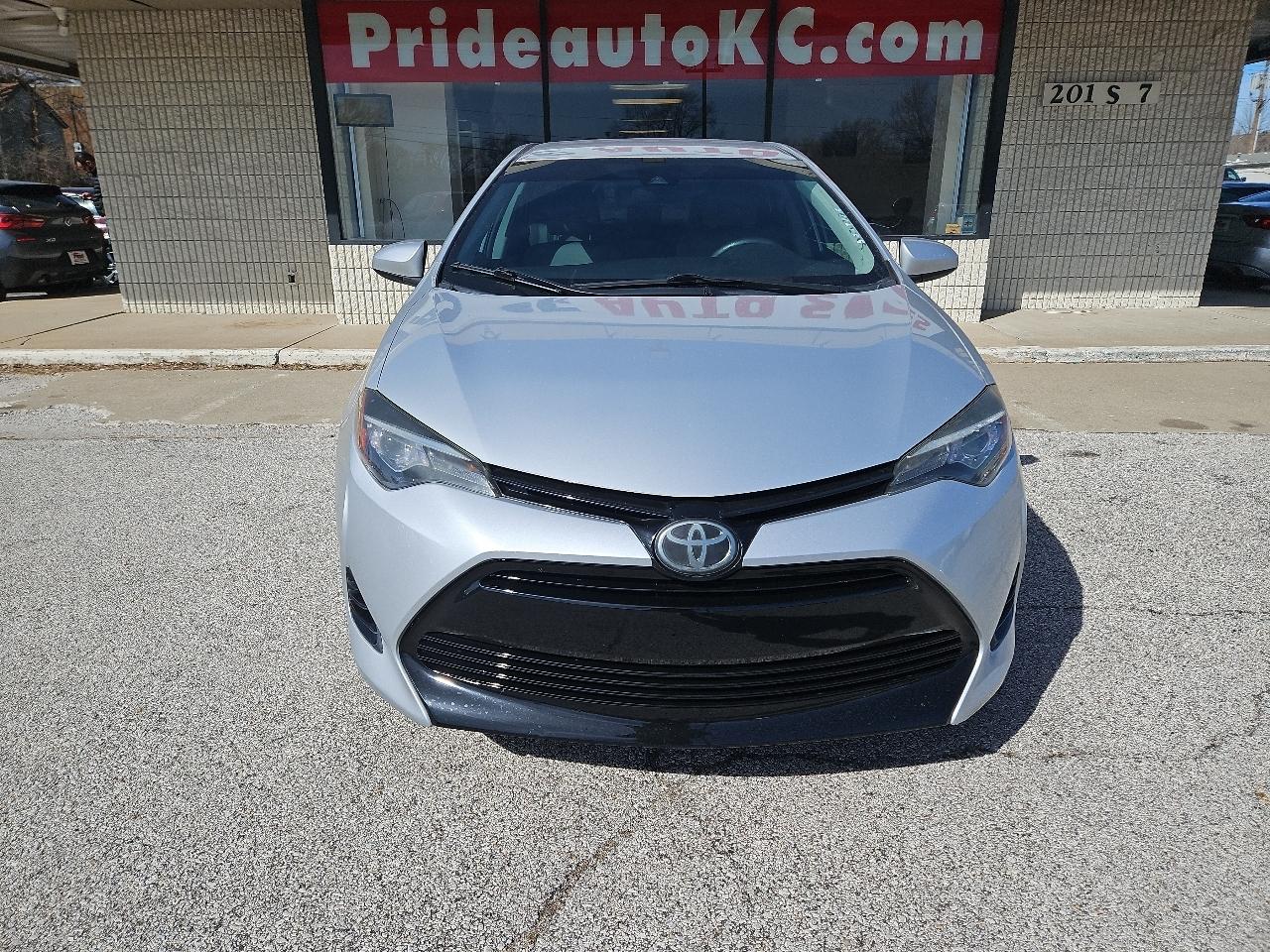 Toyota Corolla LE 2017
