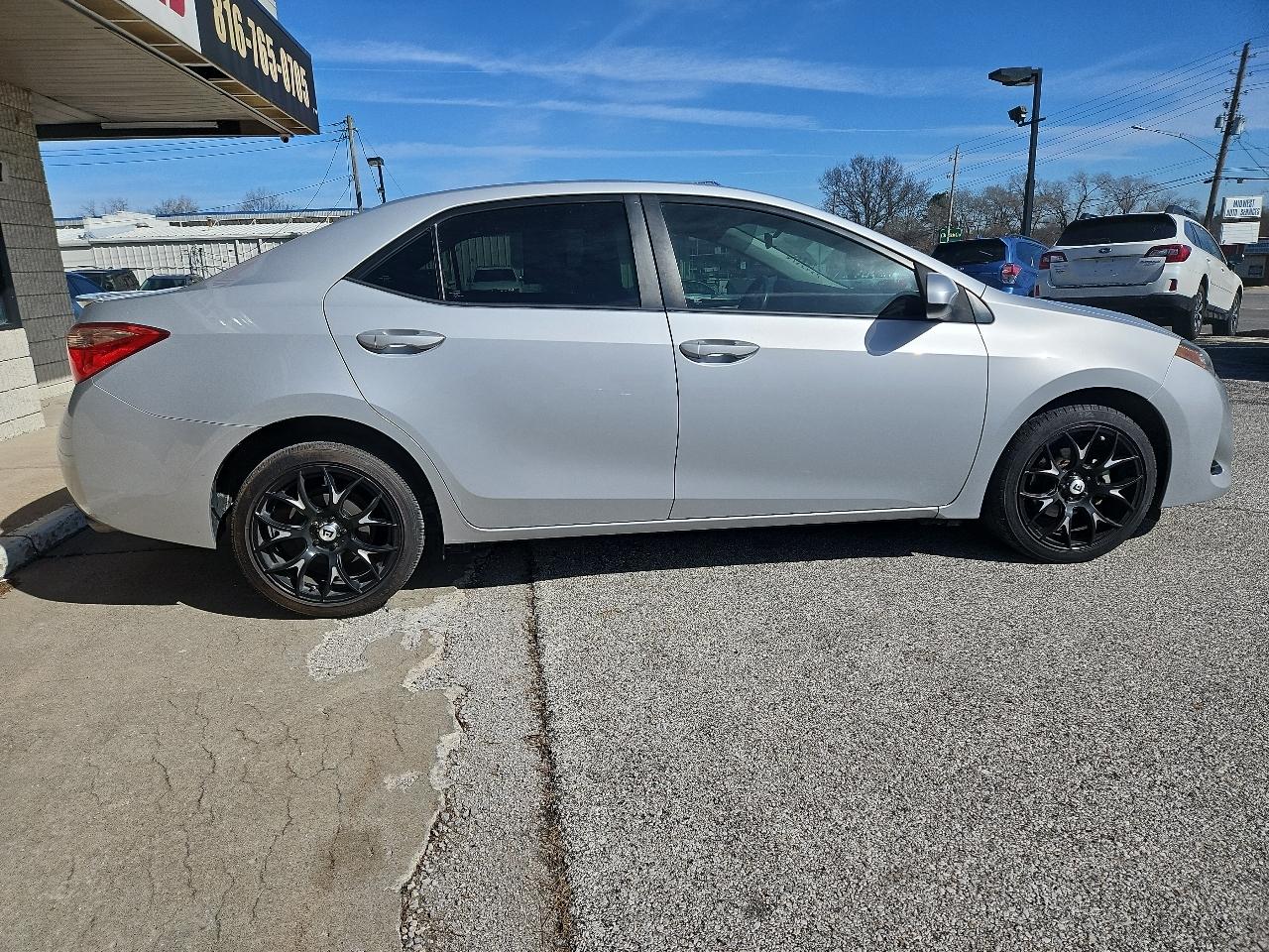 Toyota Corolla LE 2017