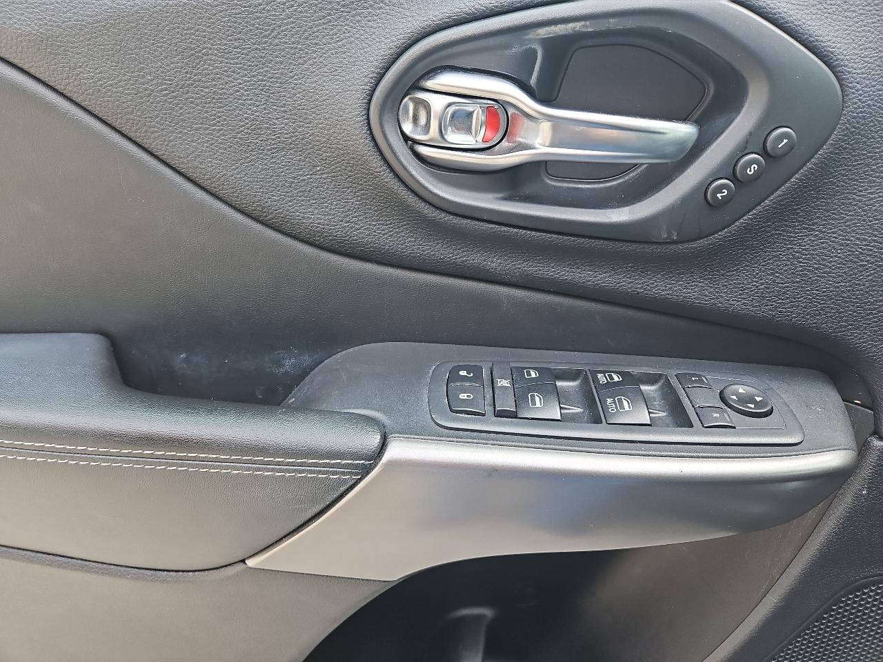 Jeep Cherokee Limited 4WD 2019