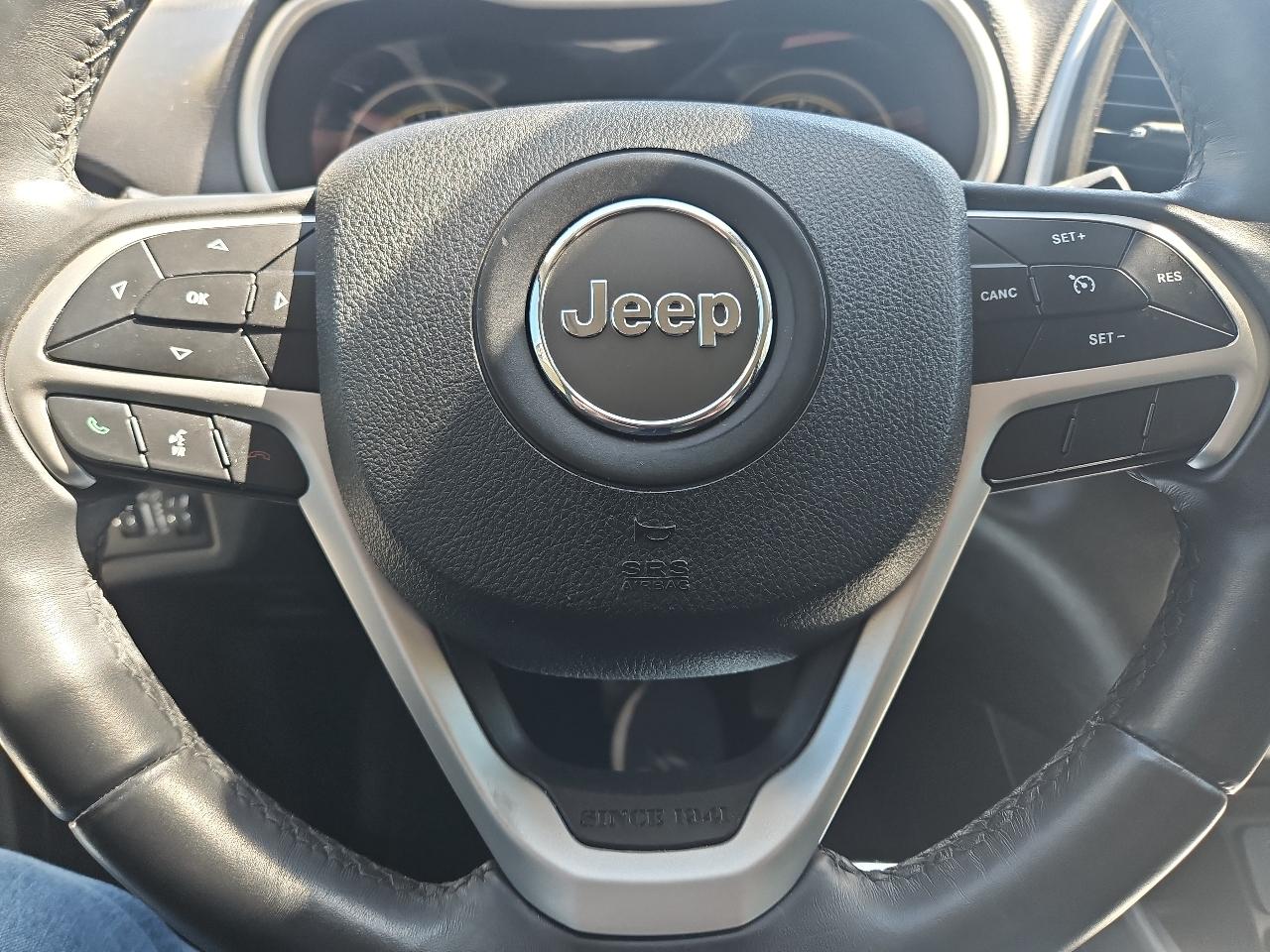Jeep Cherokee  2018
