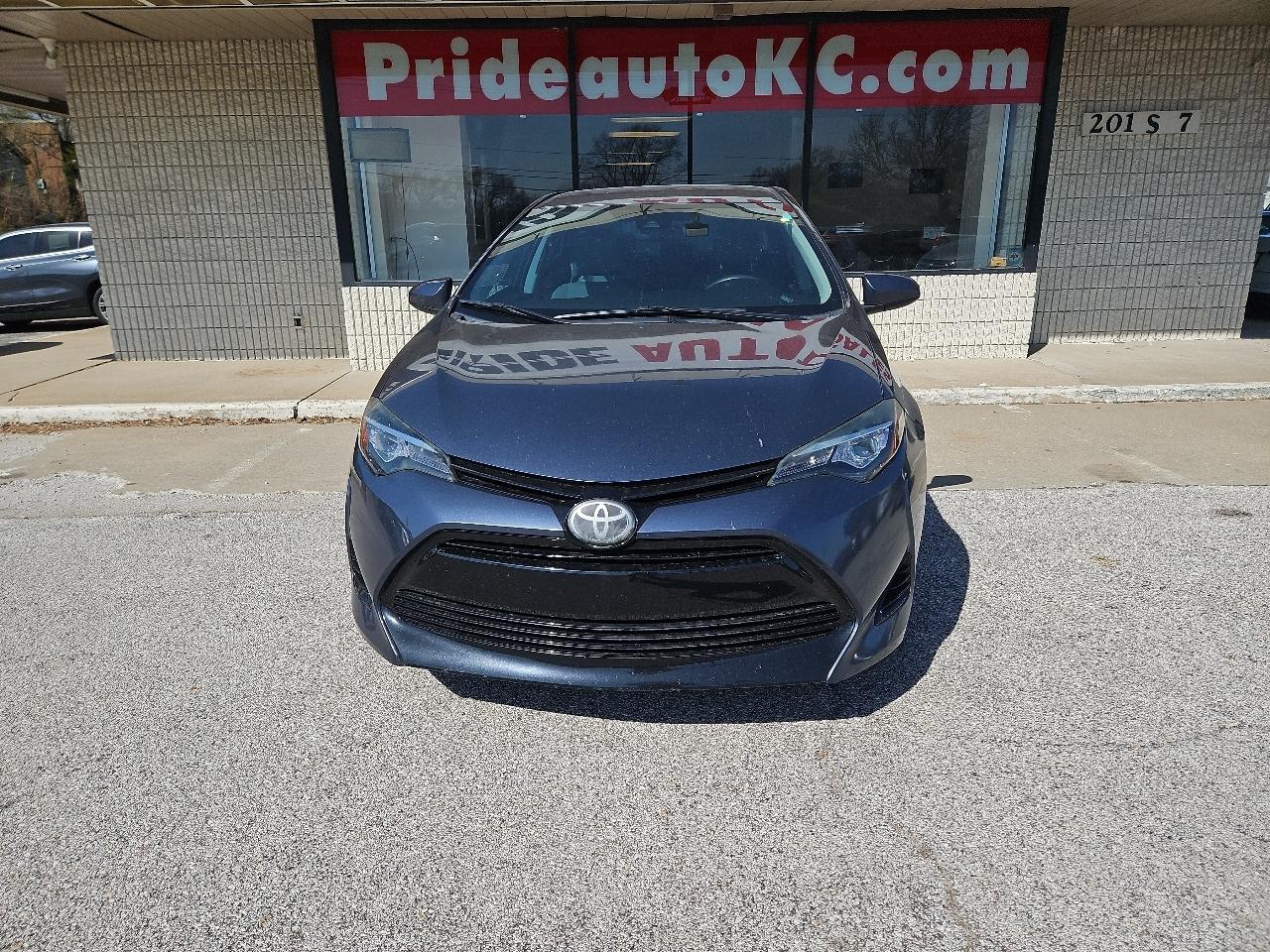 Toyota Corolla LE 2017