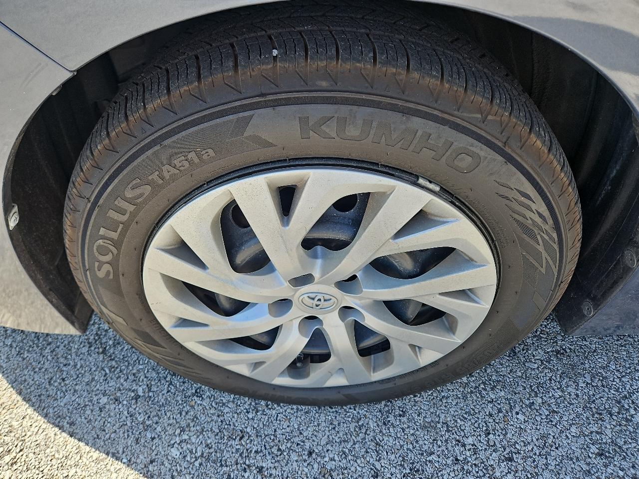 Toyota Corolla LE 2017