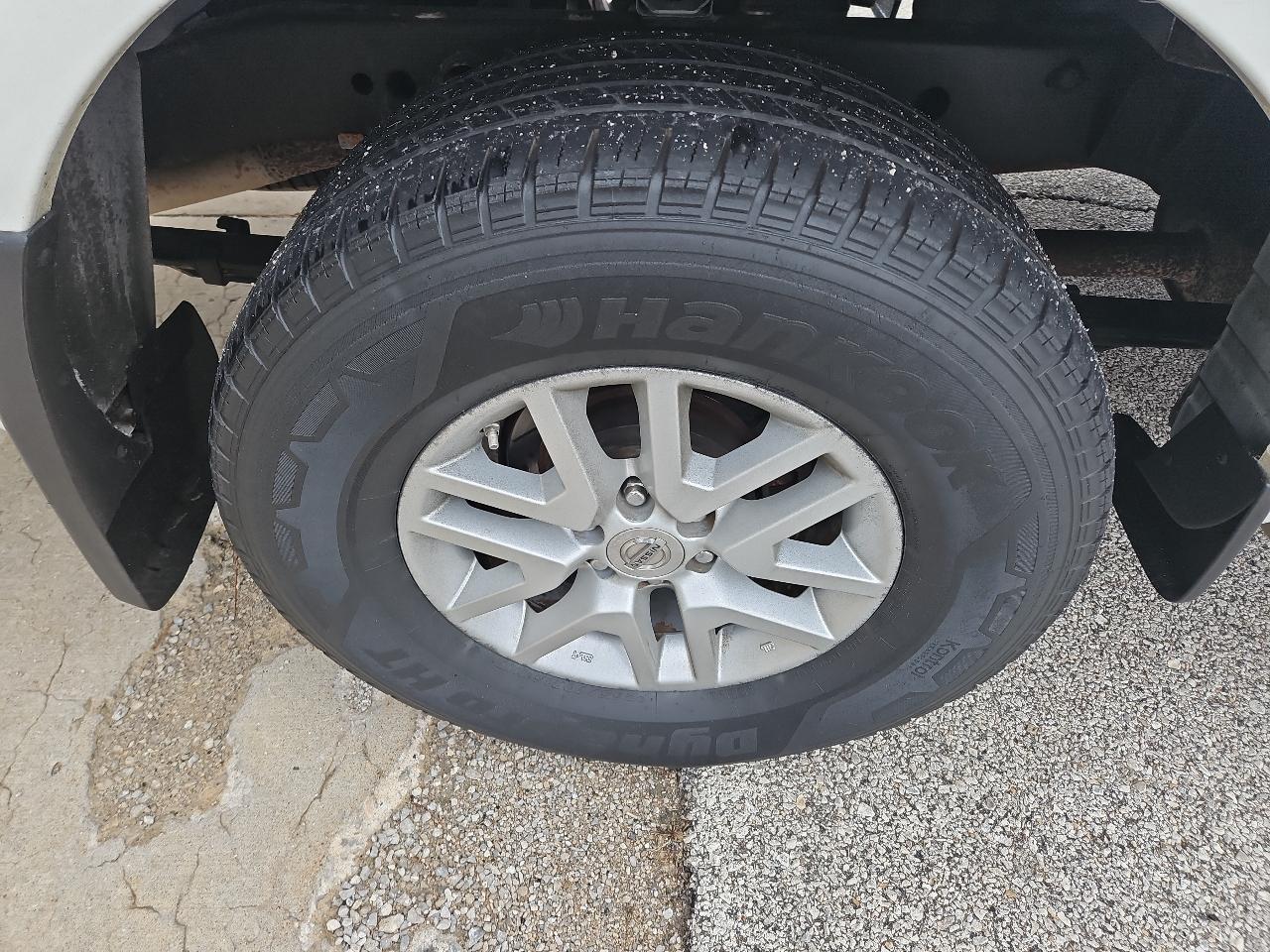 Nissan Frontier  2016