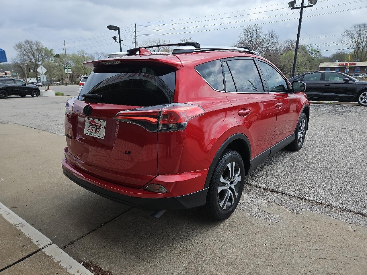 Toyota RAV4 LE 2016