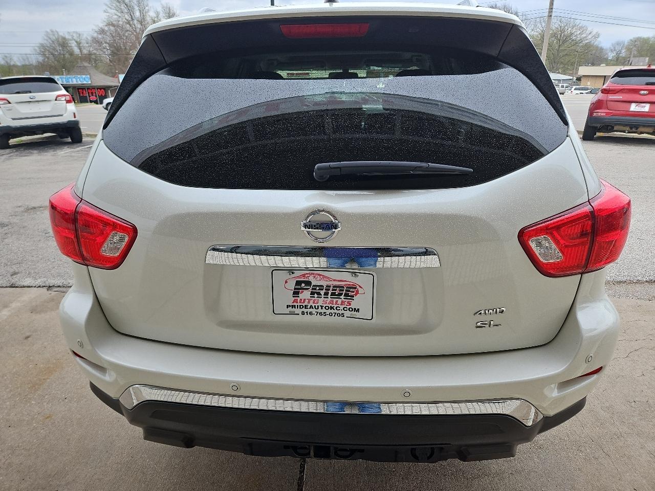 Nissan Pathfinder Platinum 4WD 2018