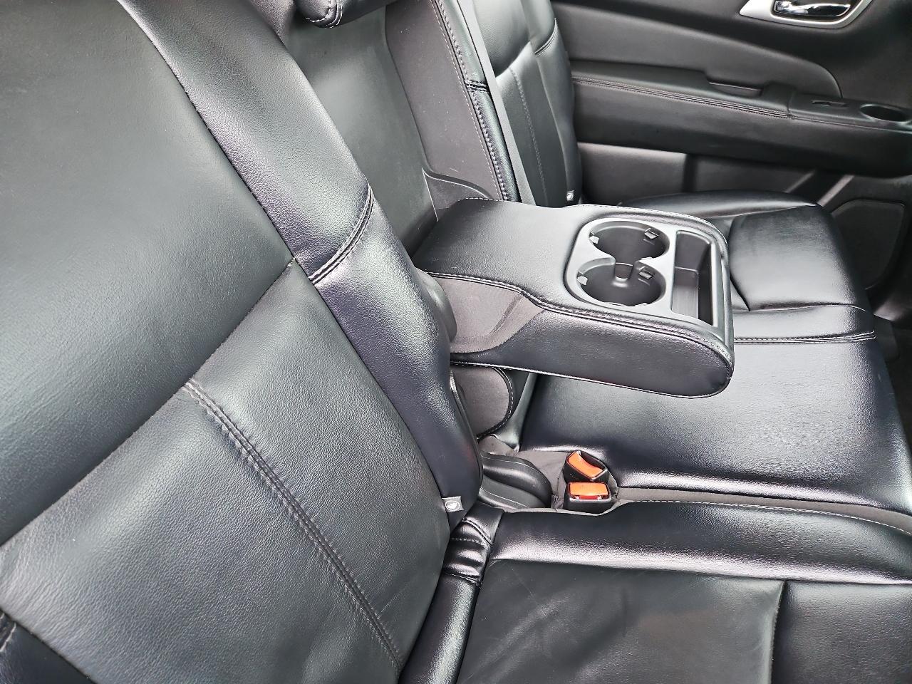 Nissan Pathfinder Platinum 4WD 2018