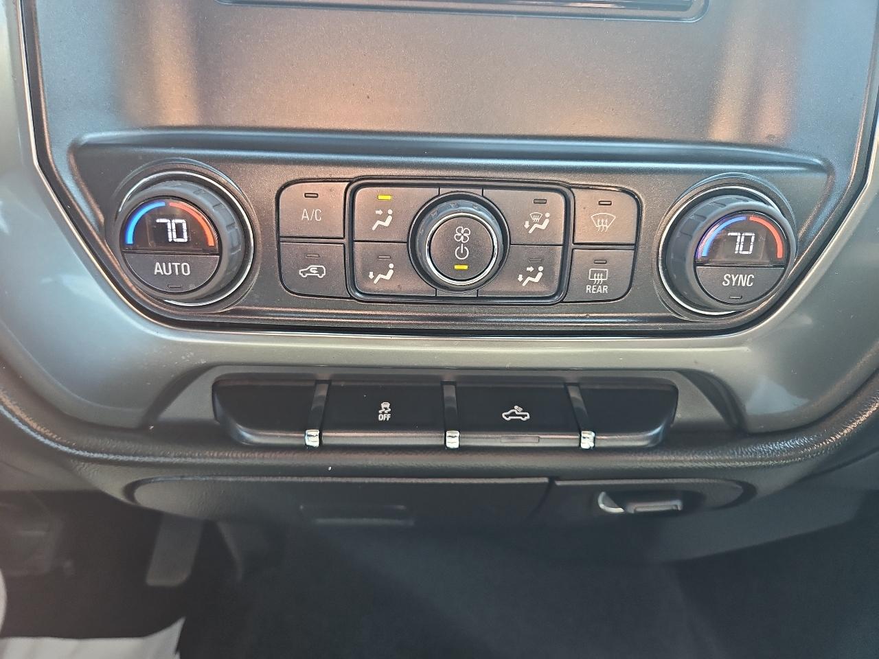 Chevrolet Silverado 1500 LT Double Cab 4WD 2017