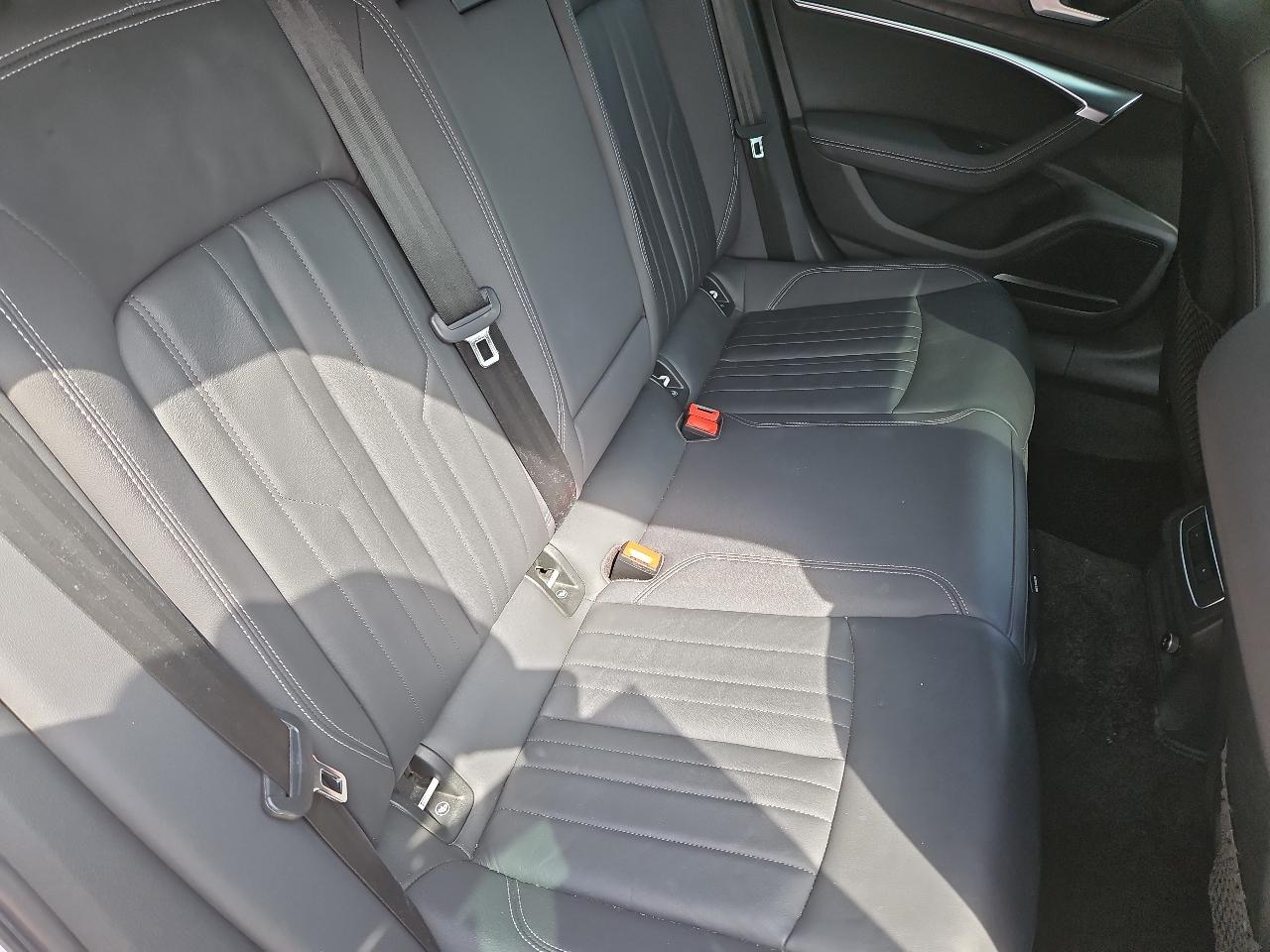 Audi A6 Premium Plus 45 TFSI quattro 2021