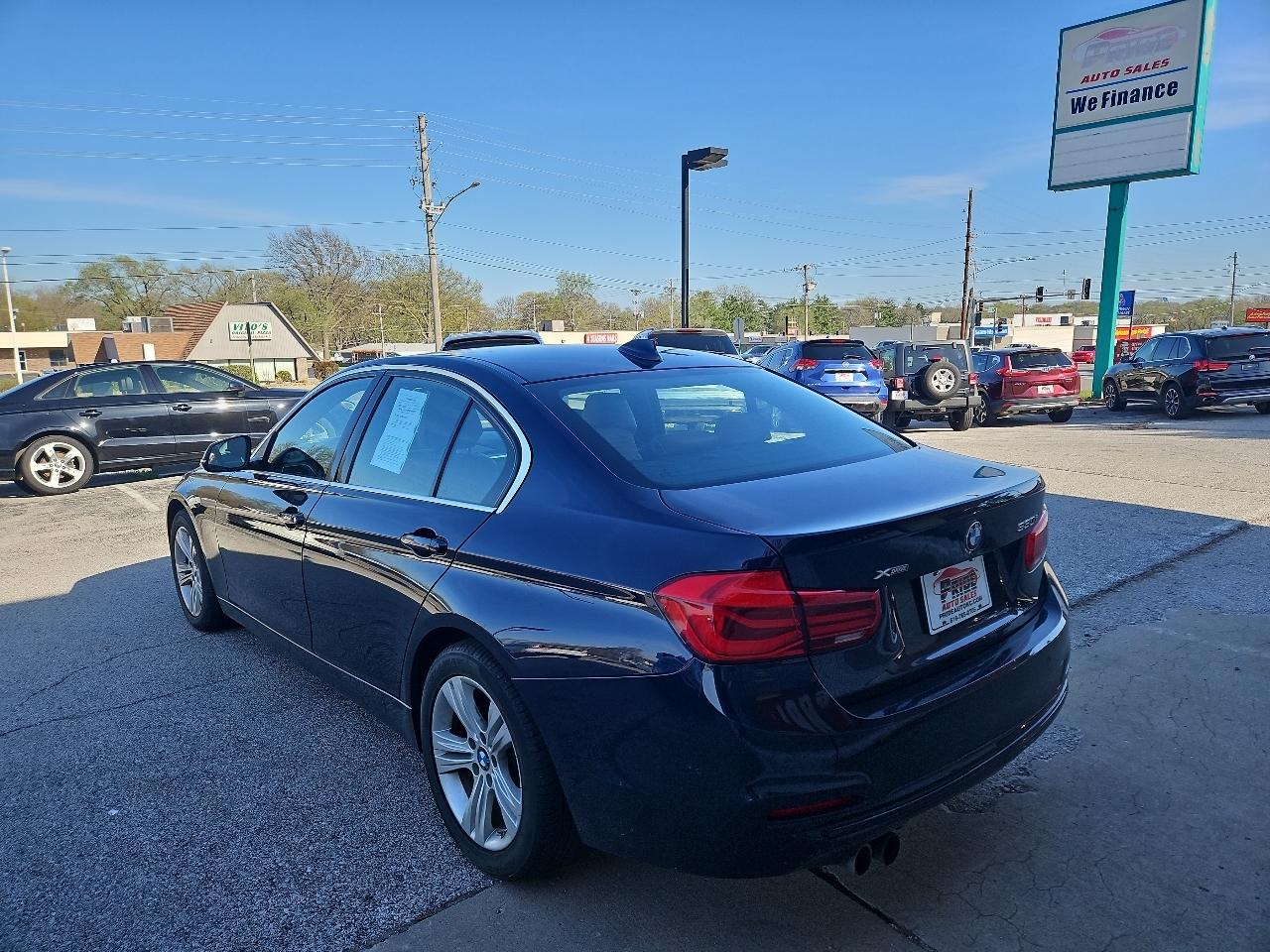 BMW 3-Series 330i xDrive 2017