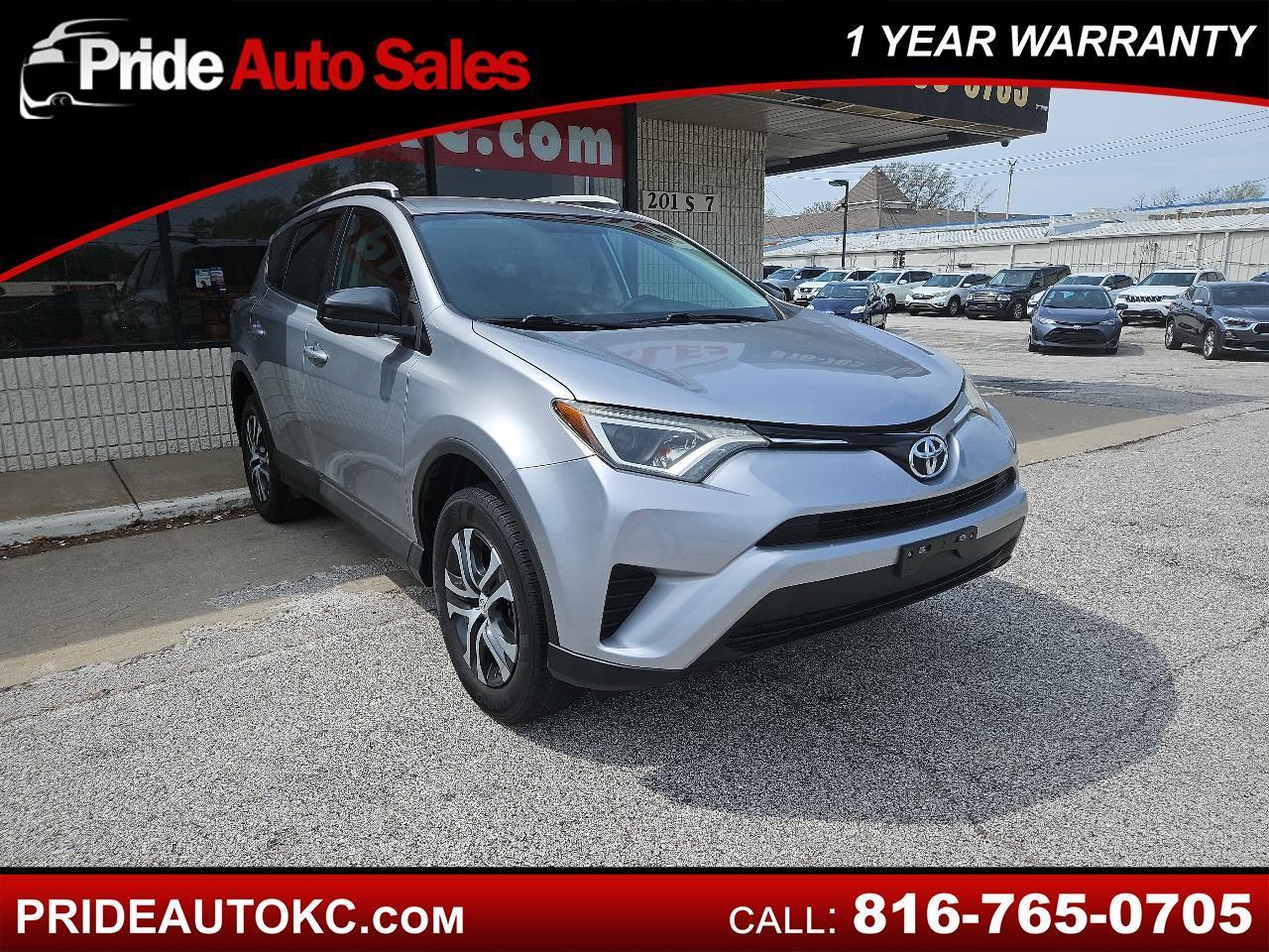 Toyota RAV4 LE AWD 2016