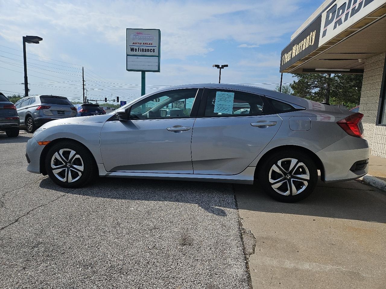 Honda Civic LX sedan 2017