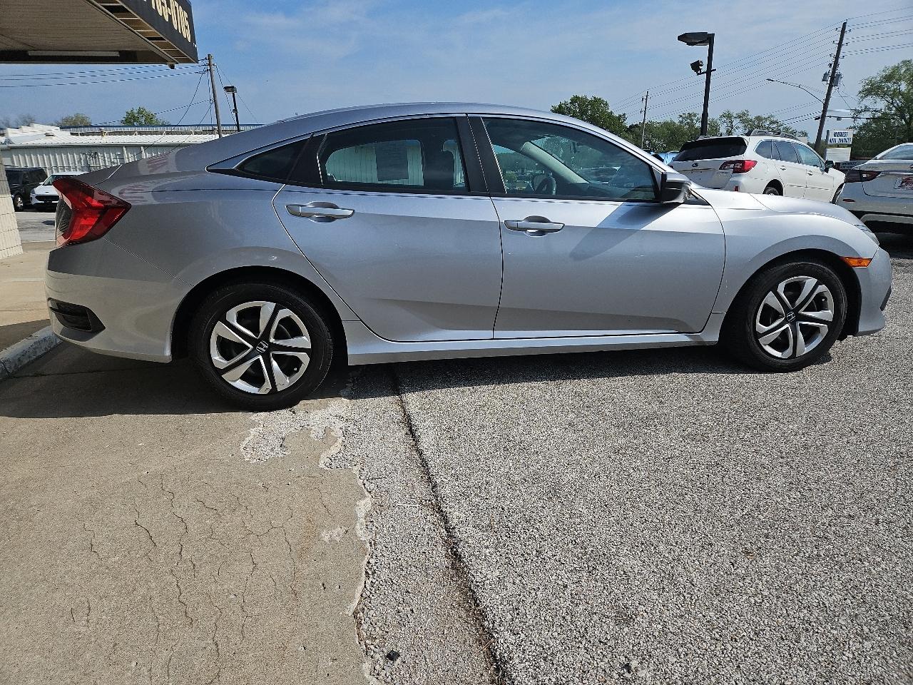 Honda Civic LX sedan 2017