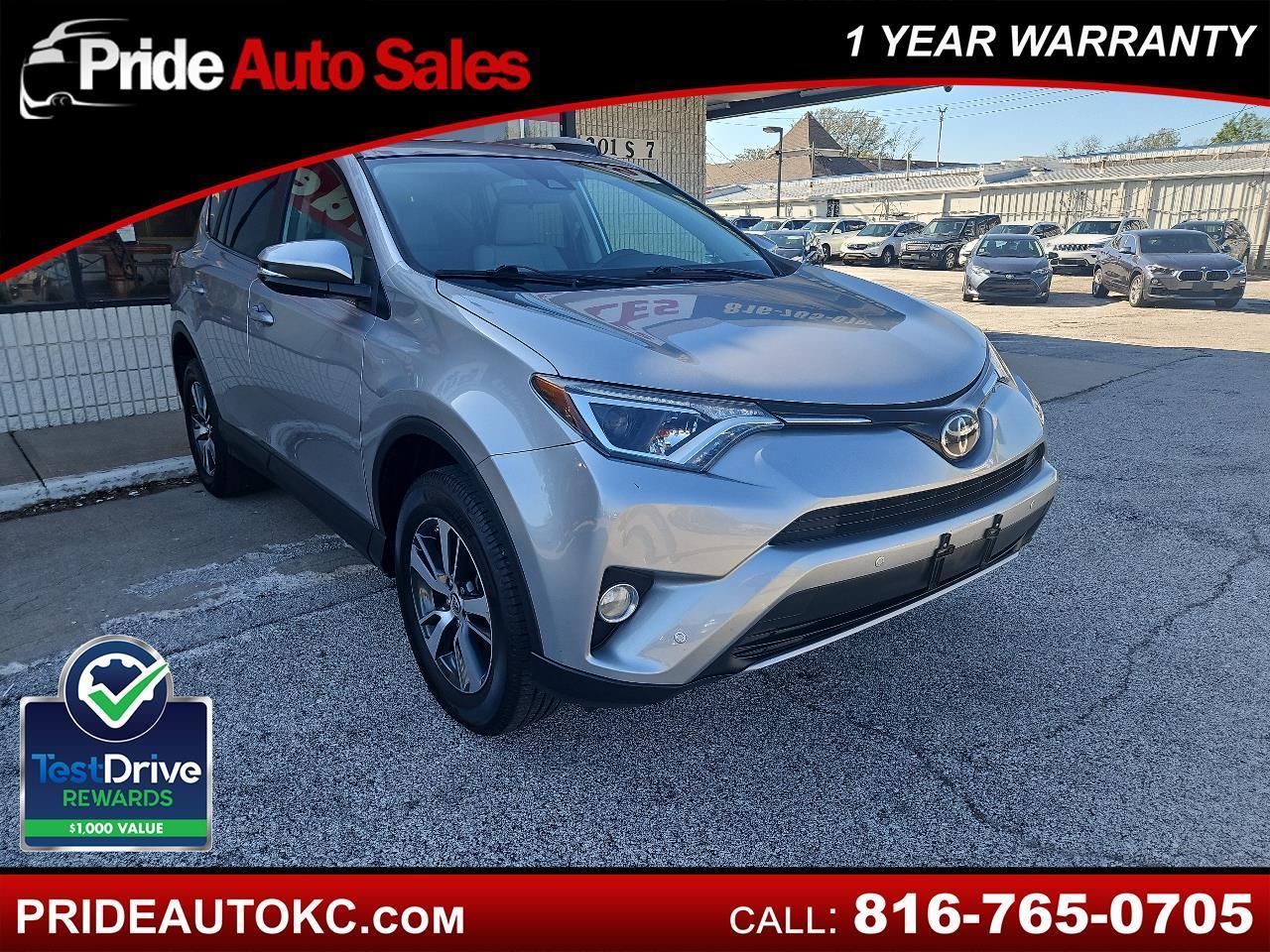 Toyota RAV4 XLE FWD 2017