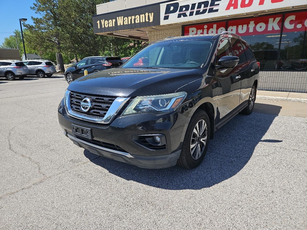 Nissan Pathfinder Platinum 4WD 2017