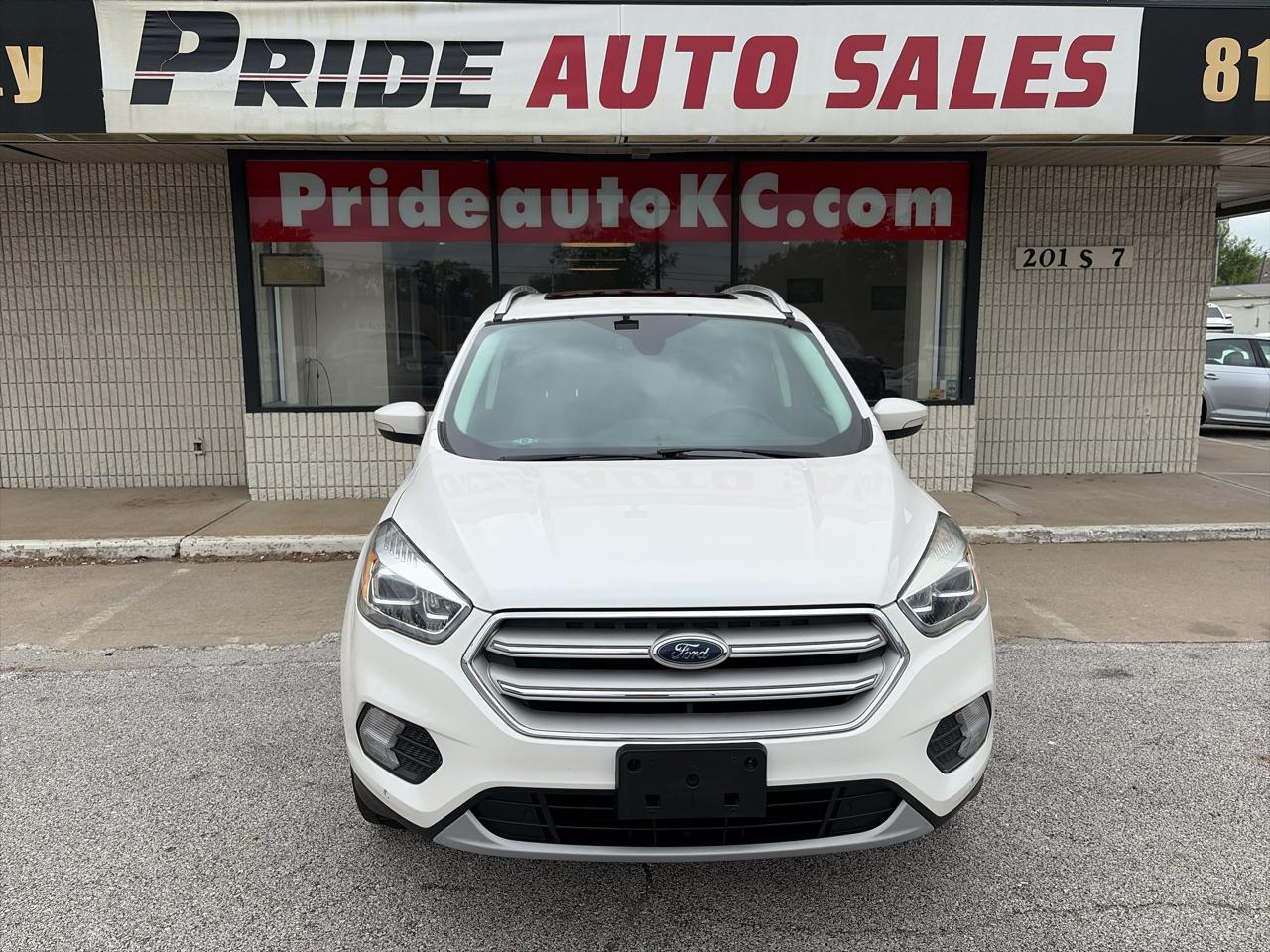 Ford Escape Titanium 4WD 2018